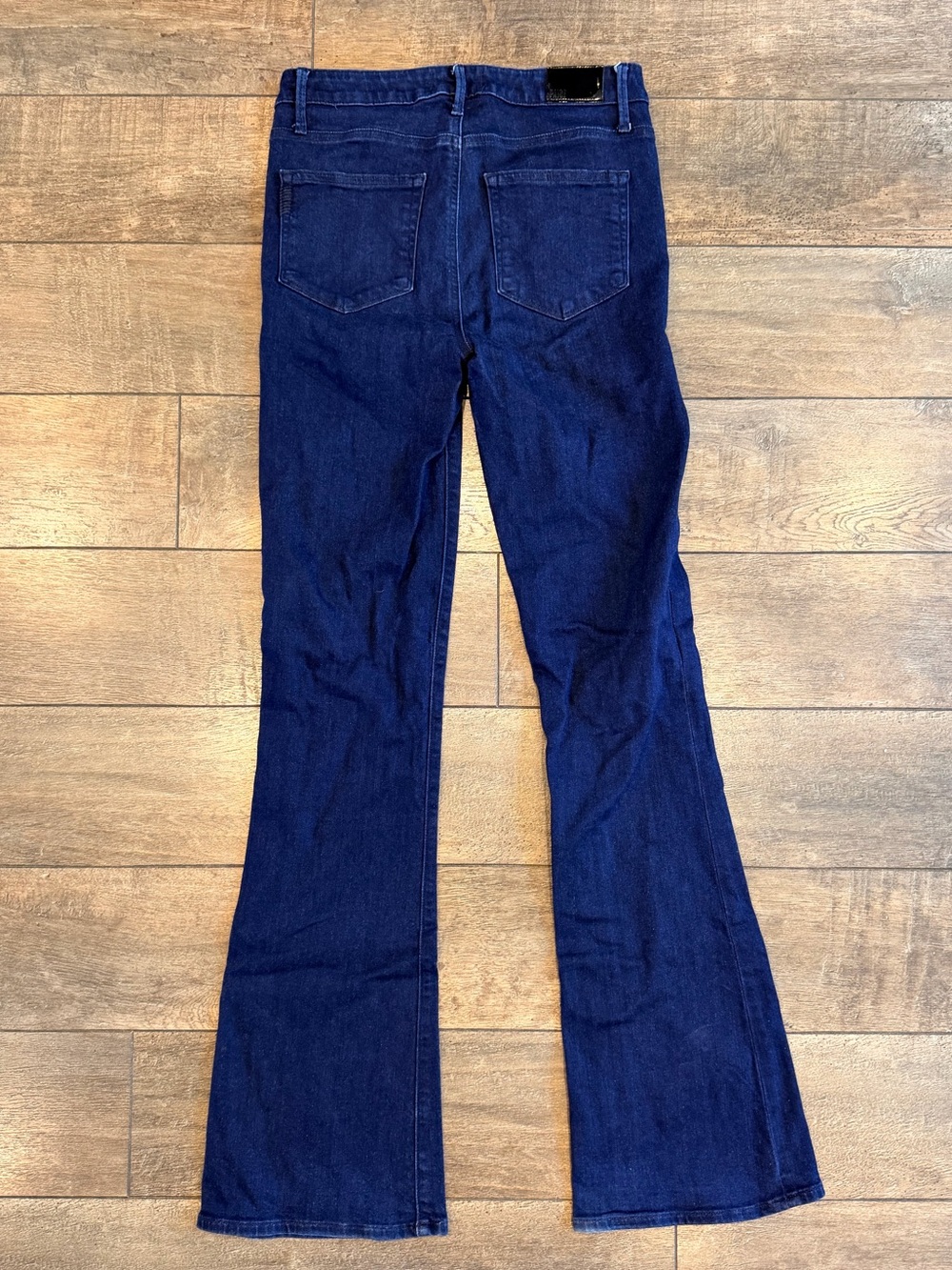 Paige High Rise Laurel Canyon Blue Jeans Size 28 Dark Wash